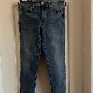 American eagle dark wash skinny jeans